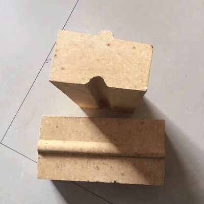22-24% 겉으로 보이는 엽기성 국제 표준 MgO 함수 % 불 Clay Wedge 벽돌