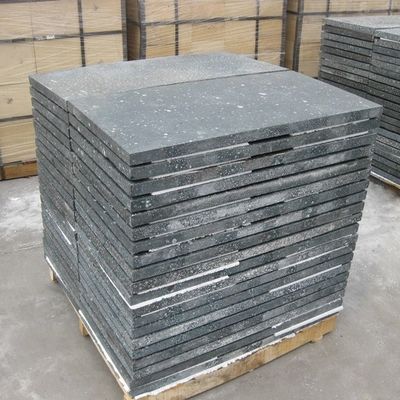 제조 450*400*12mm 불소연성 Sic 실리콘 탄화물판 0.34% CaO 함량