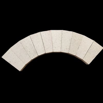 흰색 고 알루미나 가벼운 무게 세라믹 코룬드 굴성 멀라이트 단열 불 벽돌